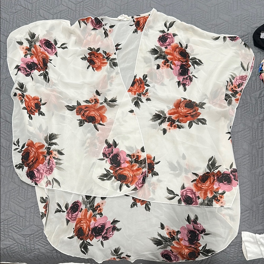 Floral Sheer Women's Kimono